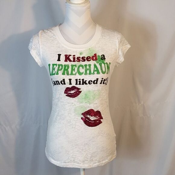 Rocker Girl "Kissed A Leprechaun" Tee - Picture 1 of 7